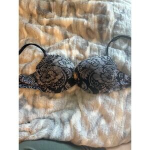 Victoria Secret Very Sexy 38C Floral Detailed Black Gray Underwire Bra Intimate